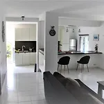 Rez De Avec Beau Jardin Et Belle Vue Prázdninový dům