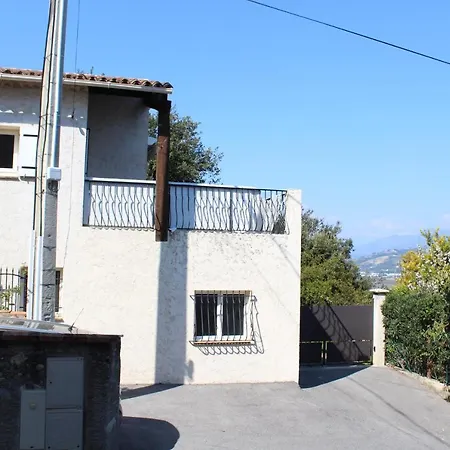 Holiday home Rez De Avec Beau Jardin Et Belle Vue *